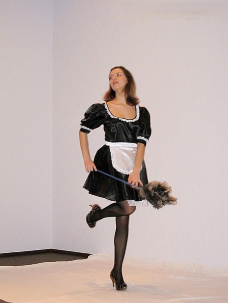 Amateur chick models by herself in cosplay wear before sex with her boyfriend