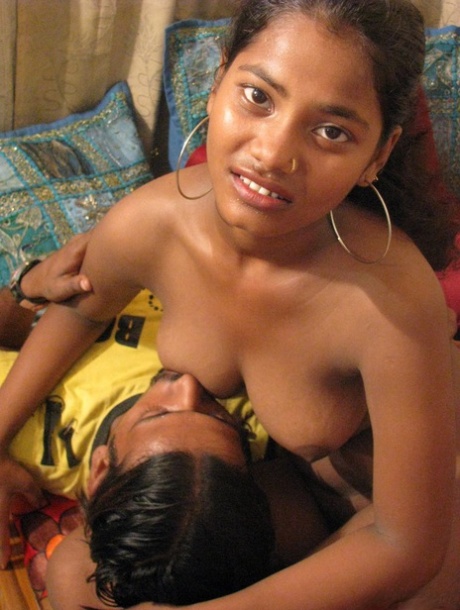 Busty Indian girl undergoes anal toying before giving a blowjob