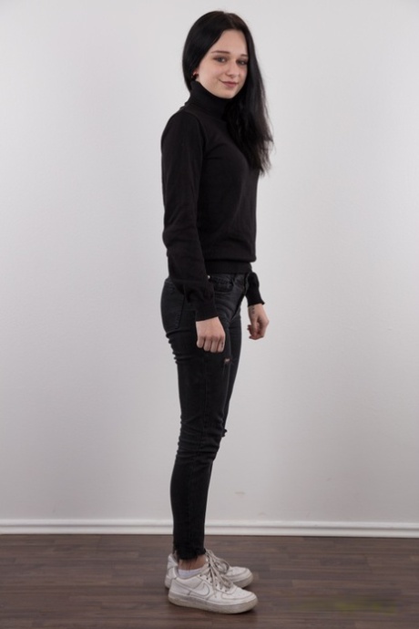 Dark-haired amateur Sona ditches all-black clothing to get totally naked