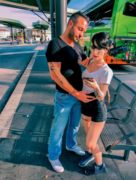 Skinny amateur wears her glasses while having daring sex between parked cars