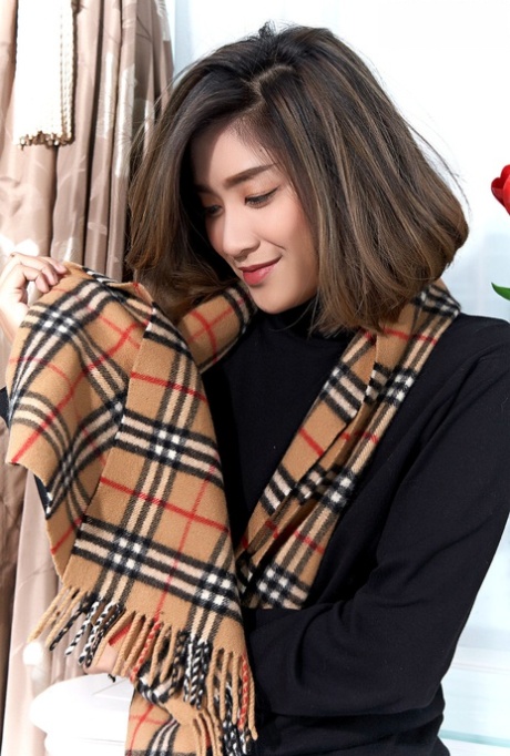 Asian beauty Apple gets bare naked with a winter scarf around her neck