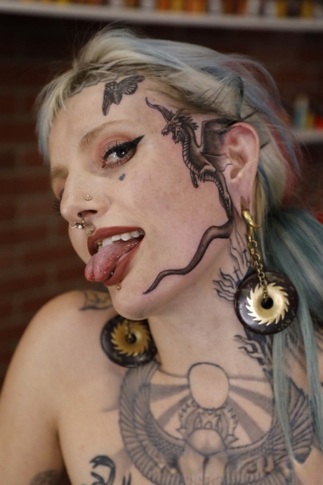 Platinum blonde River Dawn gets banged after receiving a face tattoo
