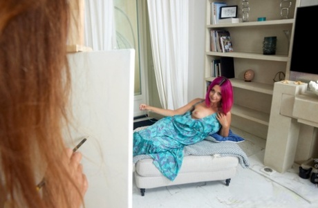 Victoria Rainbow has lesbian sex after modelling for a sketch artist