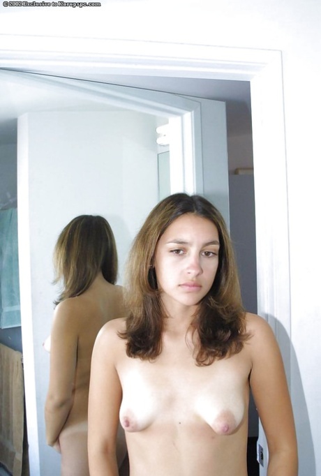 Filthy brunette amateur Buffy spreading her wet tight pussy naked