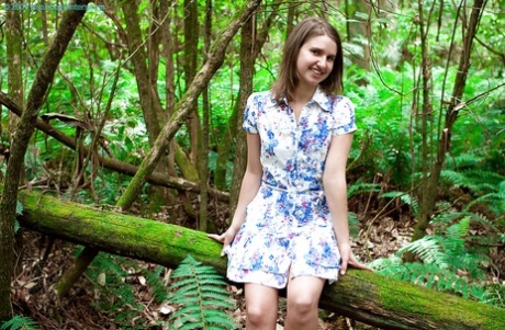 Pretty 18 year old first timer Elizabeth H shows off skinny body outdoors