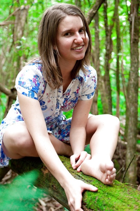 Pretty 18 year old first timer Elizabeth H shows off skinny body outdoors