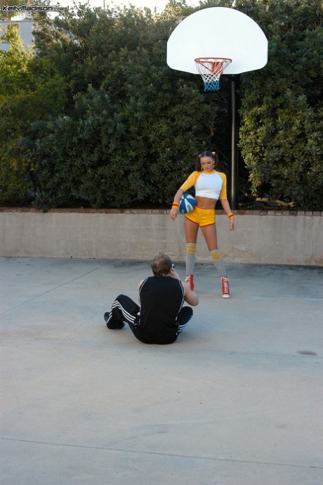 Petite cutie Tori Black and fantastic MILF Kelly Madison pose naked
