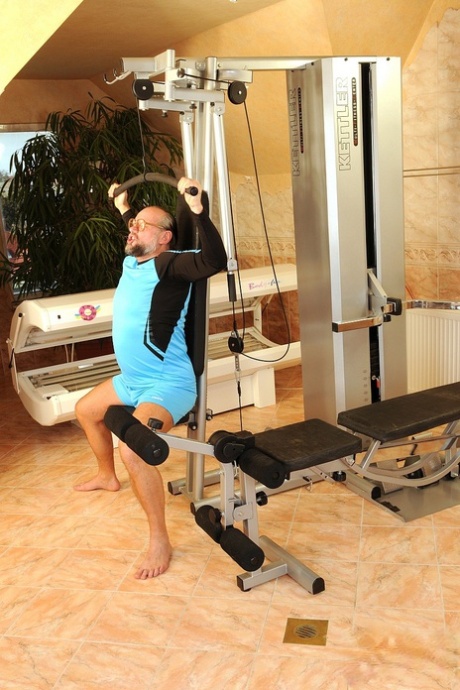 Chubby french girl Kimy gives old guy a blowjob at the gym for a huge mouthful