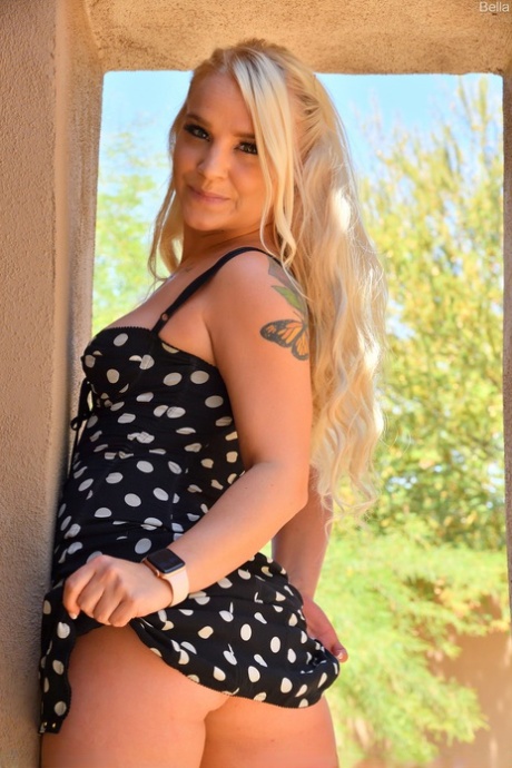 Blonde MILF Bella flashes her pussy in public & masturbates at home