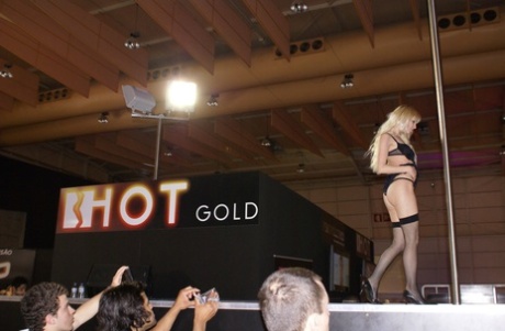 Blonde amateur dancer Lena Cova displays her stripping skills in stockings
