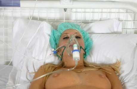 Cute patient with small tits Diana Gold gets her anus fucked in protected sex