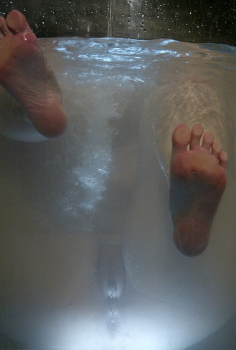 Water Bondage performed by ChynaWhite, DragonLily Nude Images