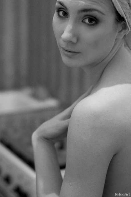 Rylsky Art performed by Cher Lani Nude Photos