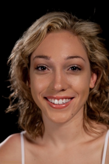 Adorable American Lily LaBeau strips her clothes & flaunts her superb body