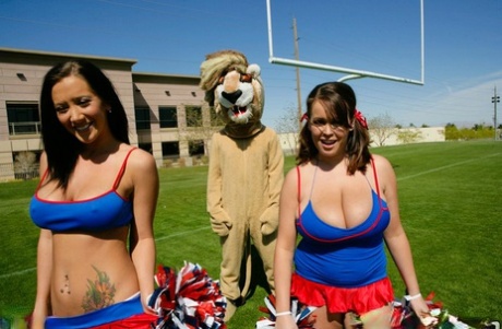 Big breasted cheerleaders Brandy Talore & Jayden Jaymes fuck a football coach