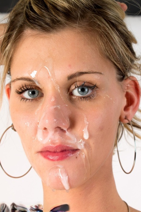 Skinny blonde blowing a huge dick and taking a monster facial at the casting