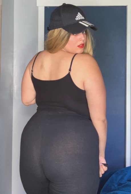 Chubby blonde babe Jordyn khaled shows her huge boobs and poses in nylons