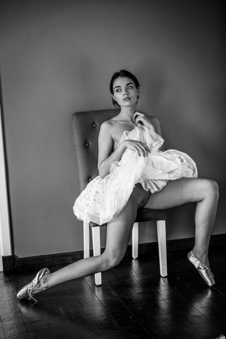 Beautiful ballerina Keira Blue shows her teen tits with puffy nipples