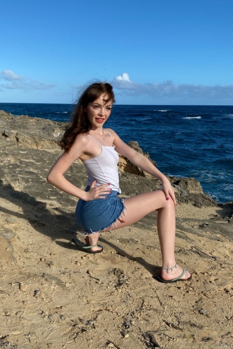 ATK Petites featuring Aliya Brynn Sex Pics