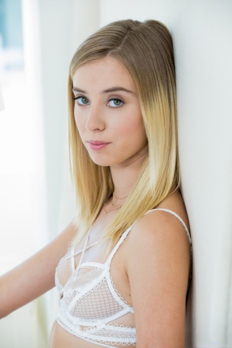 Skinny blonde cutie Haley Reed shows her body before pleasing two dicks