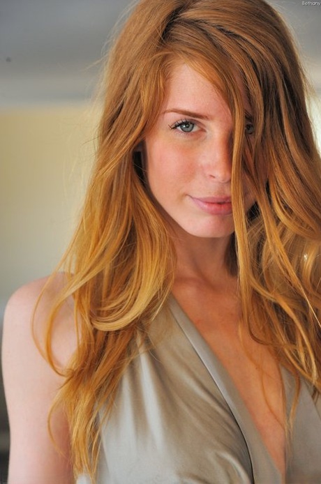 Hot girlfriend Bethany drops her dress and poses nude in public