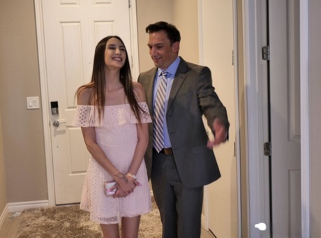 Pretty babysitter Natalia Nix fucks the man of the house & takes a facial