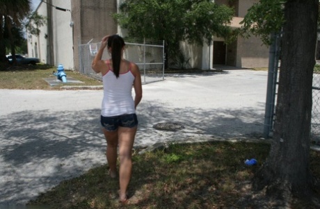 Naughty teen teases with her tiny tits & gives a hung carwash guy a handjob