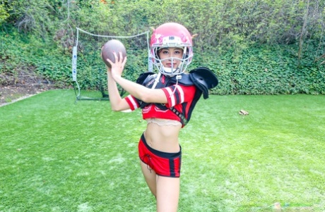 Little football player Alexia Anders screws her boyfriend after practice
