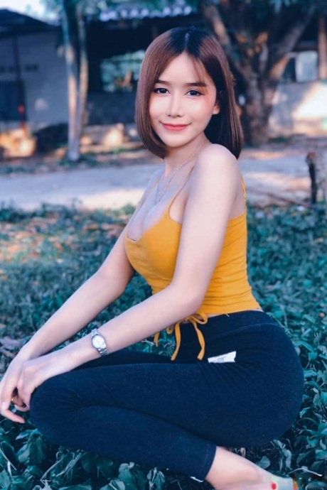 Sexy Asian shemale with a stunning ass Bella poses in hot outfits