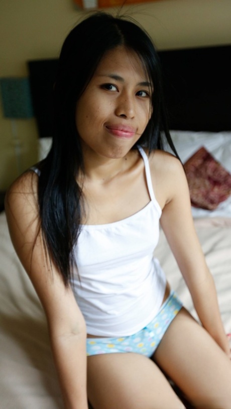 Skinny Filipina Adelia gets her sweet innocent pussy stretched by a nice dick