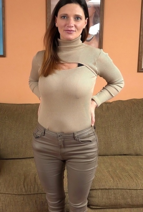Tattooed MILF Kimberly X shows her big boobs & gives a POV blowjob