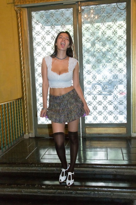 Amateur girlfriend Lizbette Huerta flashes her lace panties & boobs in public