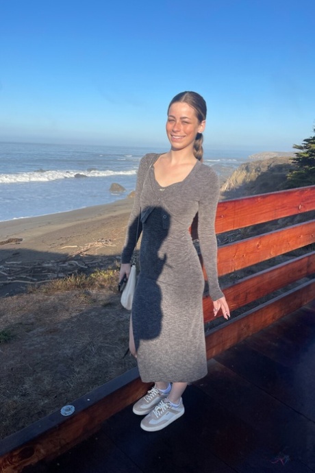 ATK Girlfriends performed by Renee Rose XXX Images
