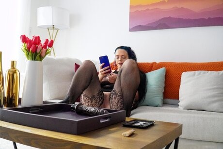 PAWG Queen performed by Ryan Smiles Hot Images