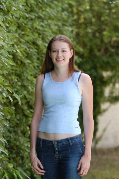 Beautiful amateur babe Renee getting naked in public and posing shamelessly